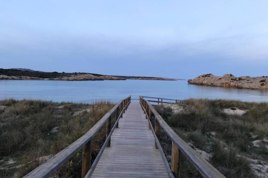 Menorca. Escapa a la naturaleza, redescubre la paz. Son Parc Exterior foto