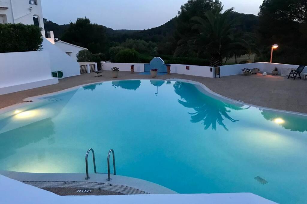 Menorca. Escapa a la naturaleza, redescubre la paz. Son Parc Exterior foto
